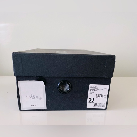 Authentic Mimco white leather ladies  trainers with rosé sequins , size 39 - Picture 10 of 10